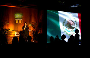 CORONA CELEBRA SUS 100 AÑOS RETRIBUYENDO A LOS MEXICANOS